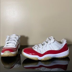 Nike Air Jordan XI 11 Low Cherry